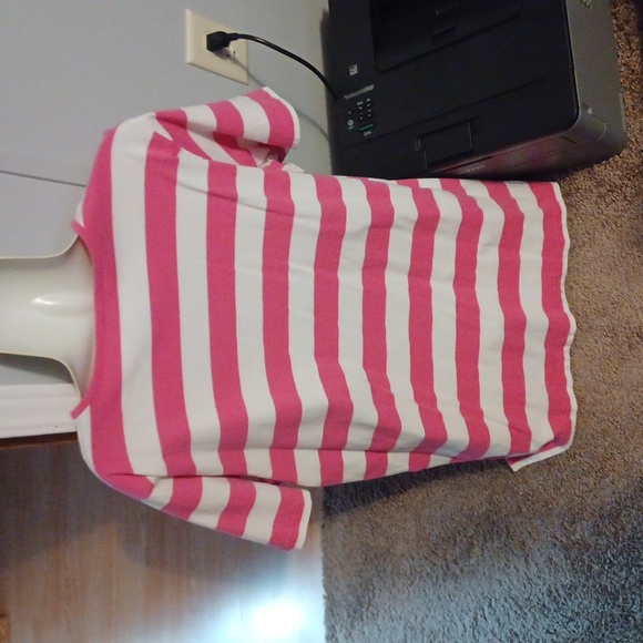 Cute Quacker Factory top - Picture 3 of 5